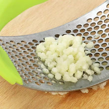 Multifunction Garlic Presser